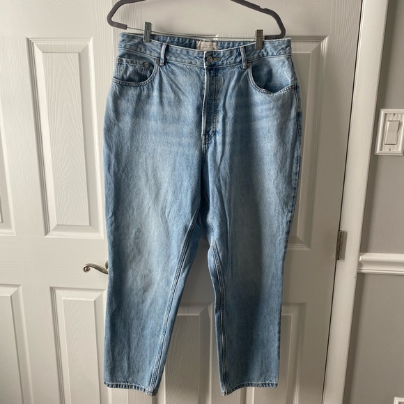 EVERLANE CURVY 90’s CHEEKY JEAN - Picture 6 of 6